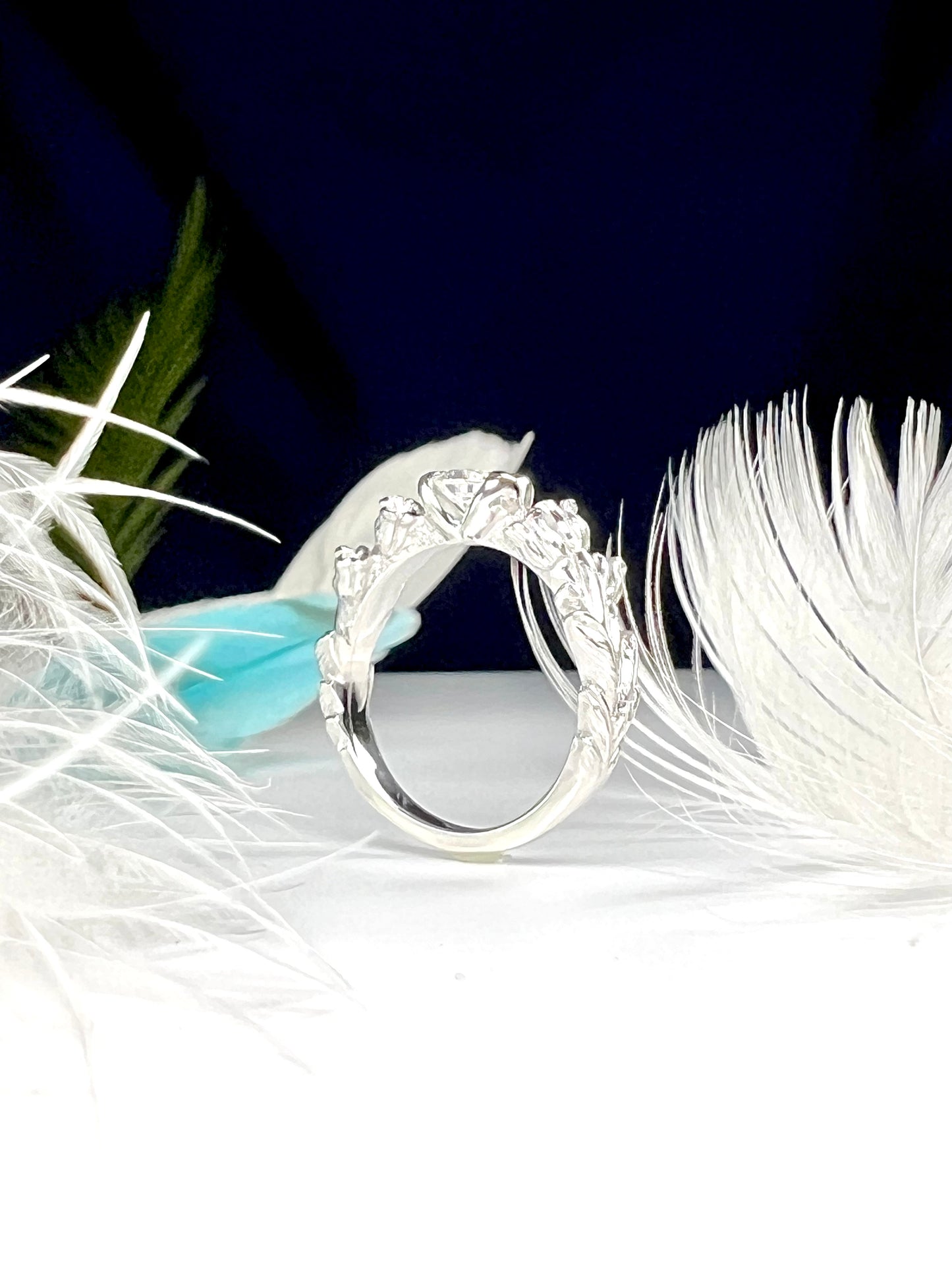 Pt900チューリップ・リング(ダイヤモンド)〜Tulip Ring〜