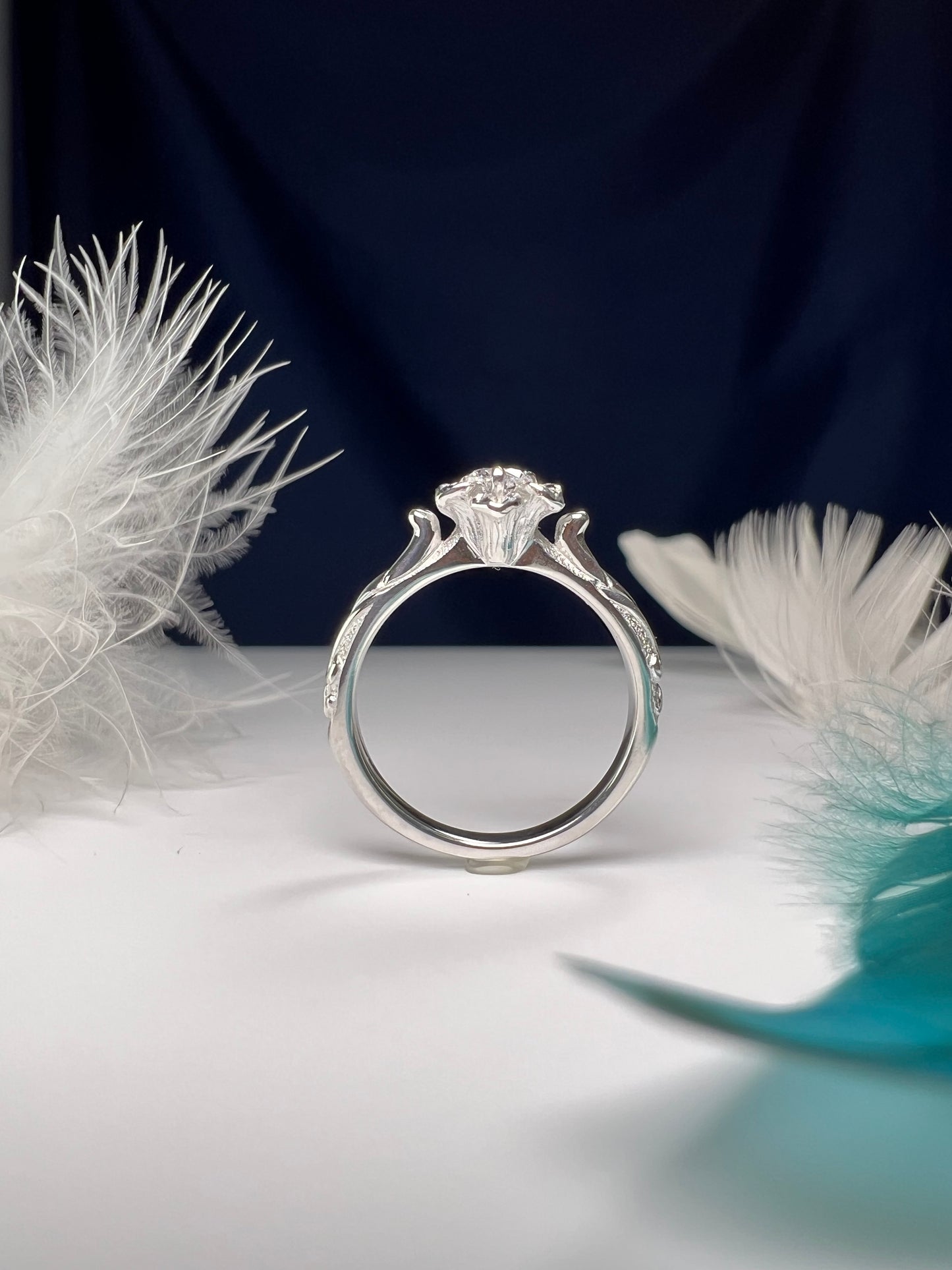 Pt900フラワー・リング(ダイヤモンド)〜Flower Ring〜