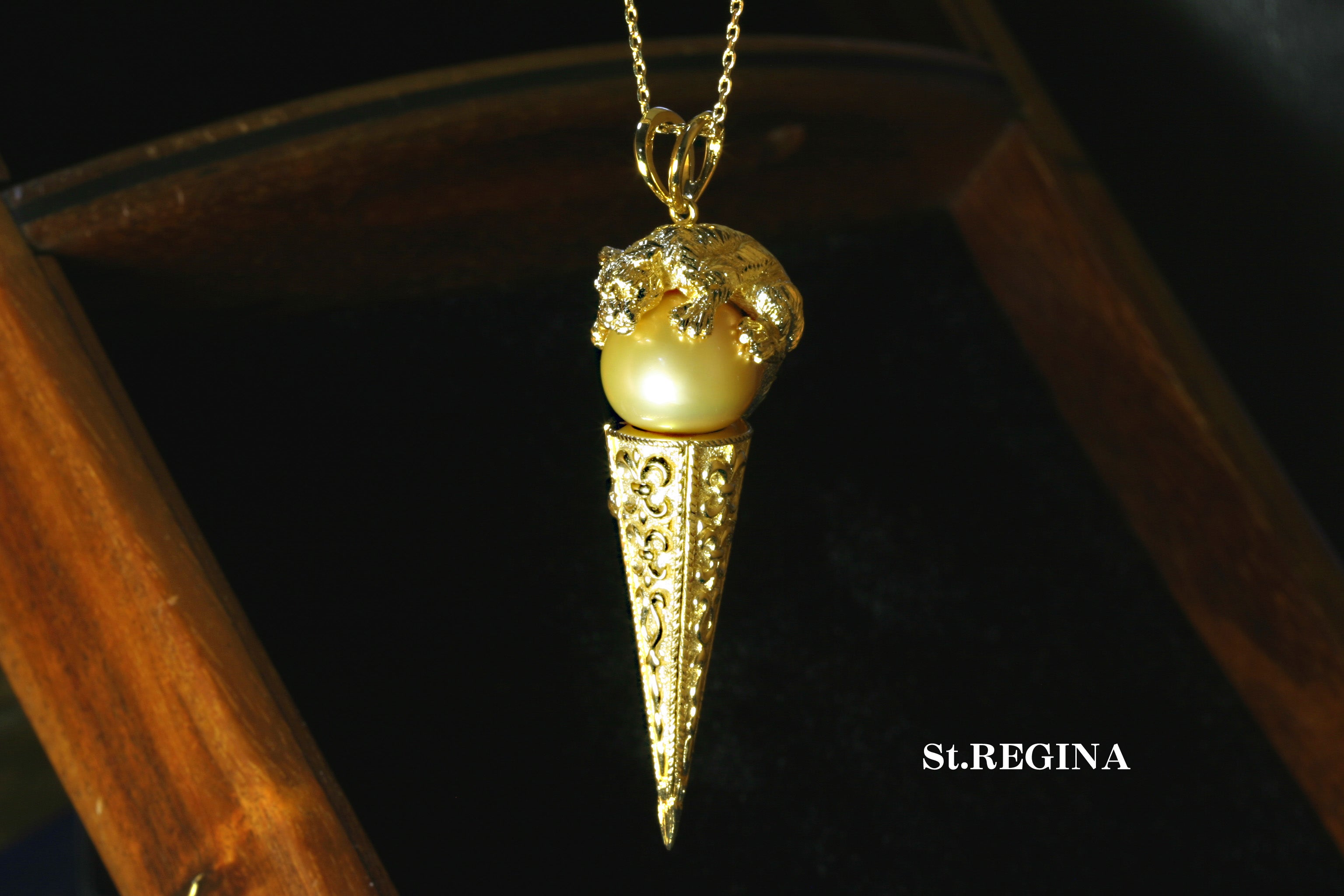 K18ゴールデン・パンサーPendant(ゴールデンパール) – St.REGINA